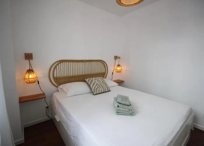 Belle Maison De Ville, T3, à Pied St Charles Appartement